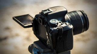 Camera phone lens macro video - a len free wallpaper