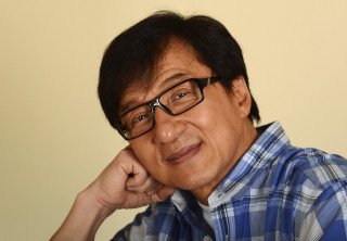 Man glasses posing hand chin - glass free wallpaper