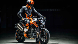 Man leather outfit motorcycle dark - a man free wallpaper