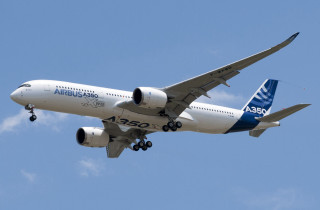 Large commercial airplane flying sky 5 - vfx free wallpaper