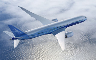 Jetliner cloudy sky ocean water - cgstudio free wallpaper