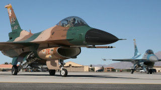 Fighter jet runway cobra digital - the tarmac free wallpaper